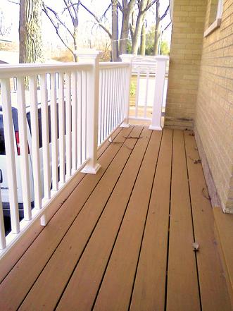 Azek cobre color decking. Clarendon Hills, Illinois porch by A-Affordable Decks