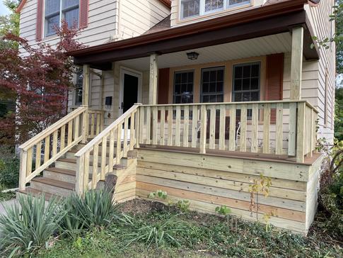 Front porch in Elmhurst IL 2022 A-Affordable Decks