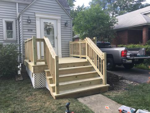 2017 front porch - Villa Park Illinois deck contractor A-Affordable Decks